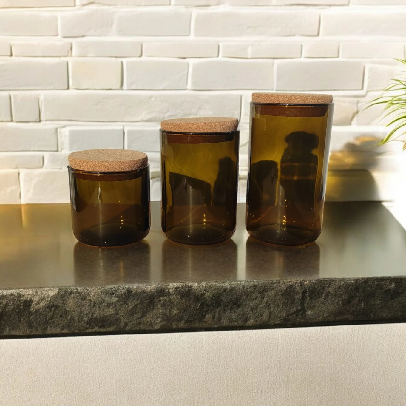 Duurzame Voorraadpotten van Geupcyclede Wijnflessen – Set van 3 | Hergebruikt Glas